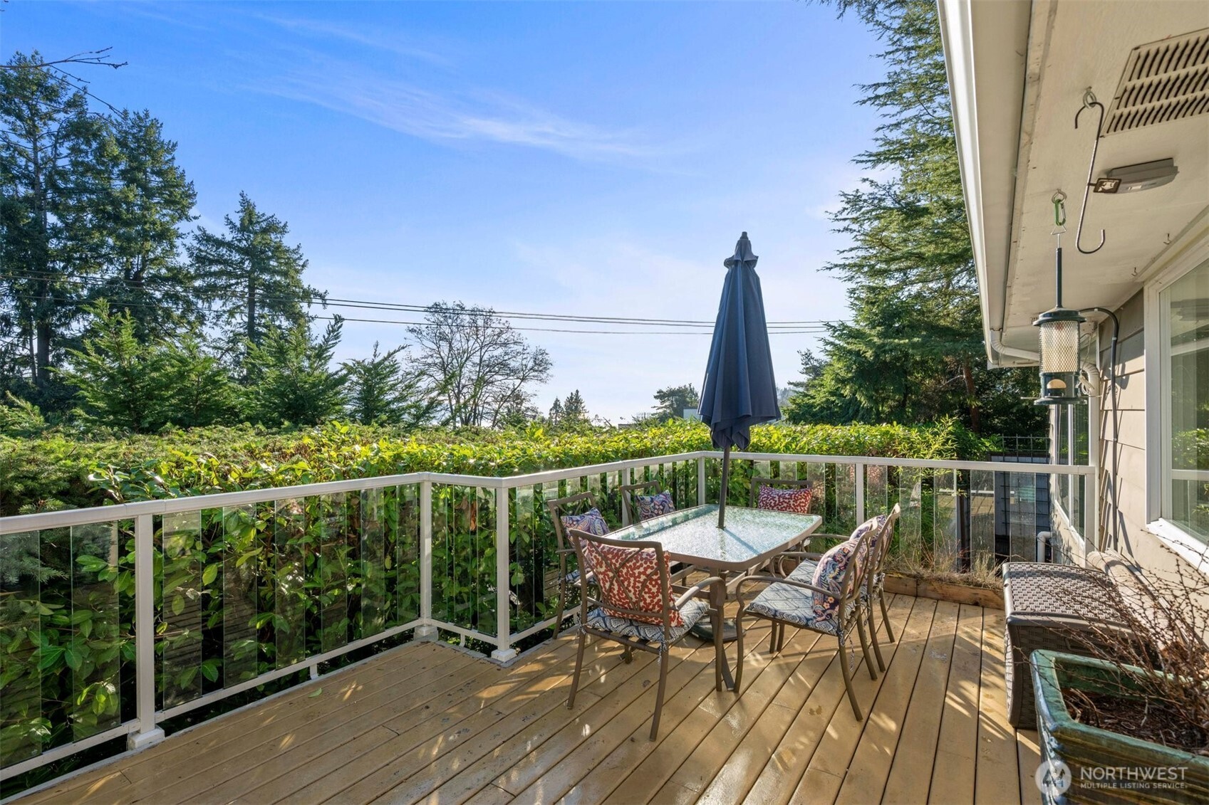 15612 38th Avenue NE