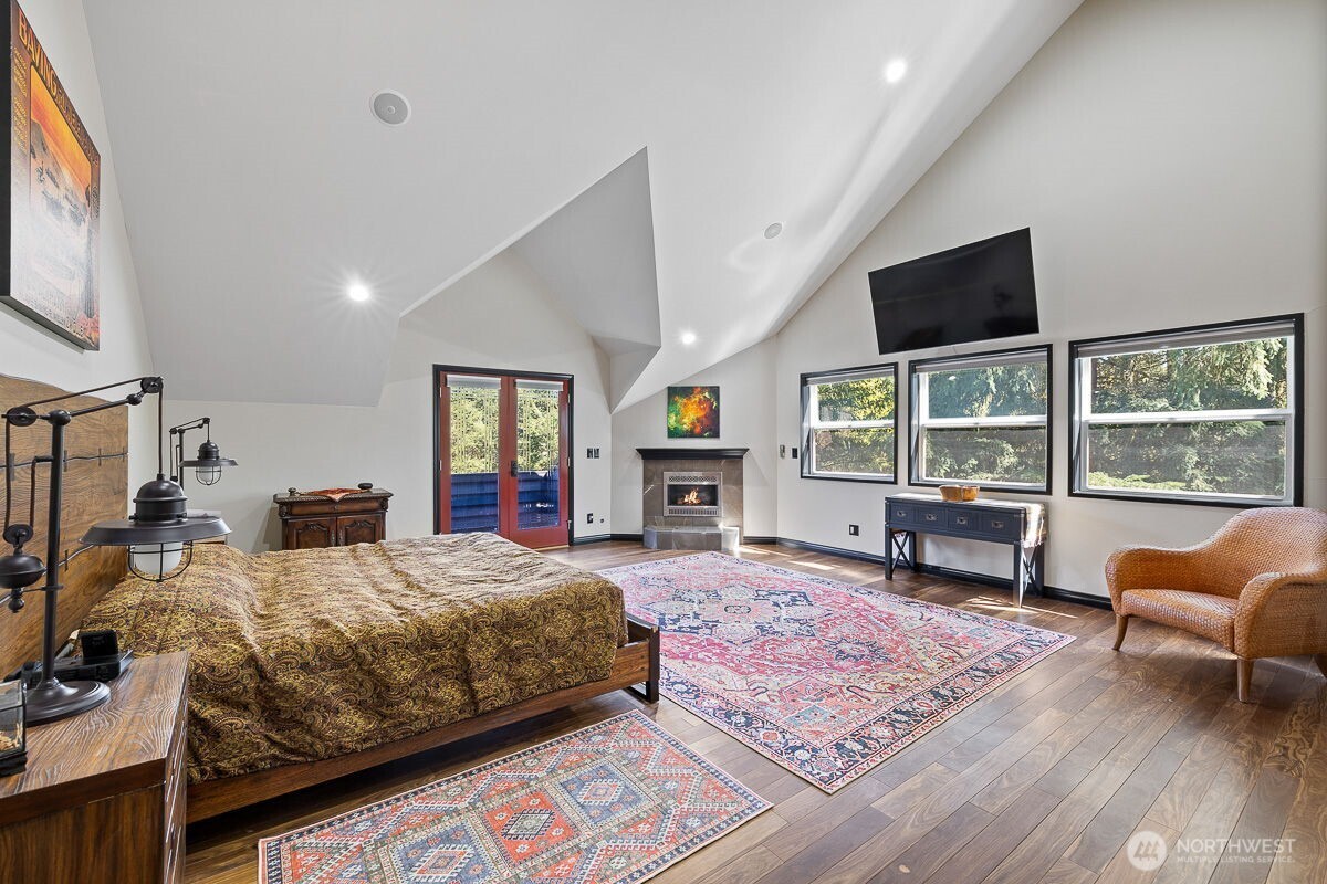 17906 80th Street NE