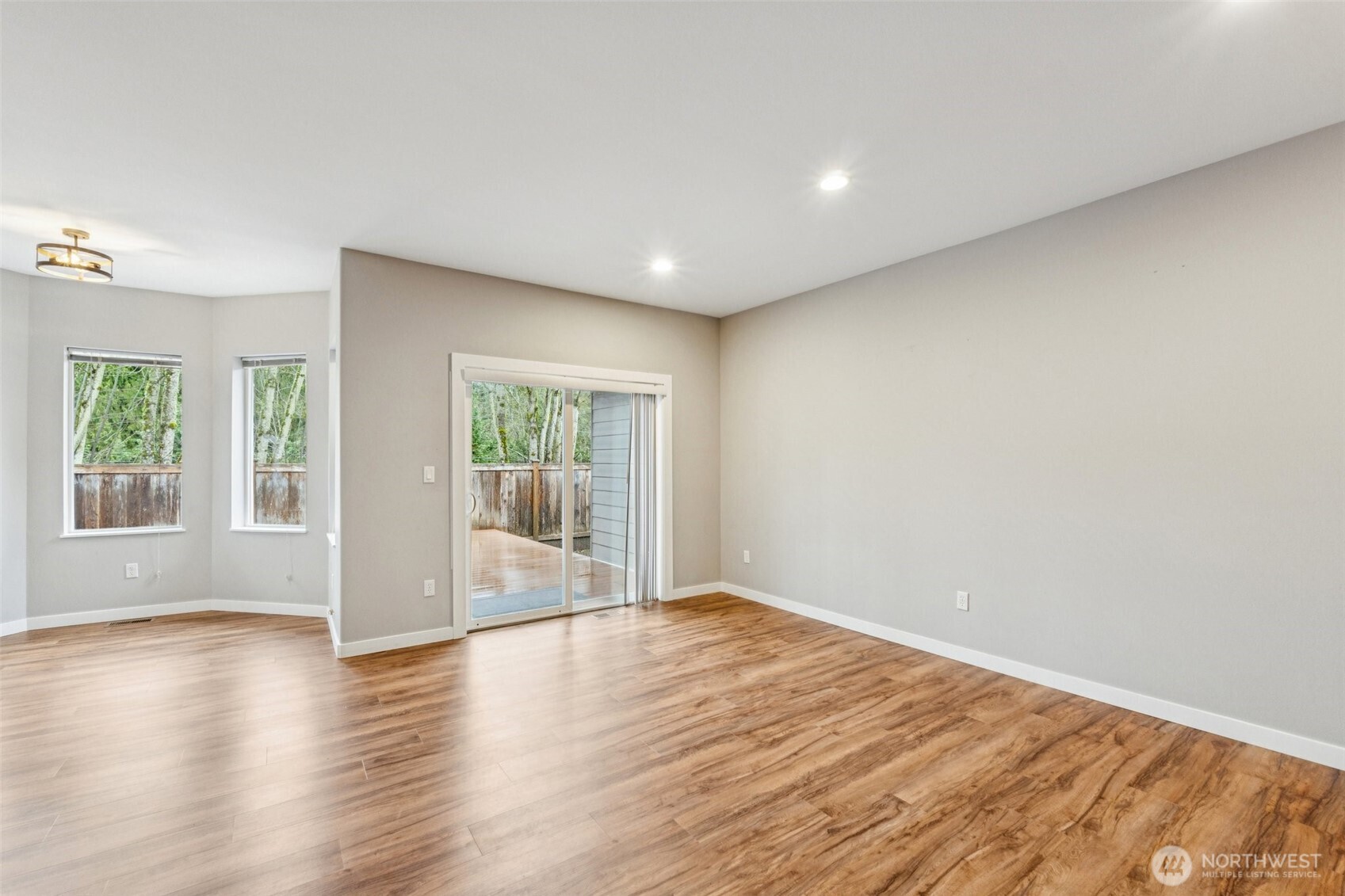 17214 Snohomish Avenue