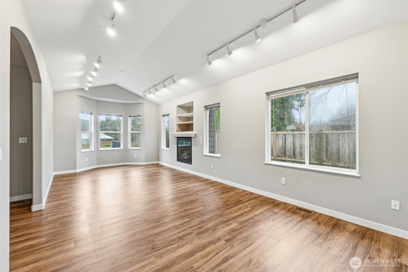 17214 Snohomish Avenue