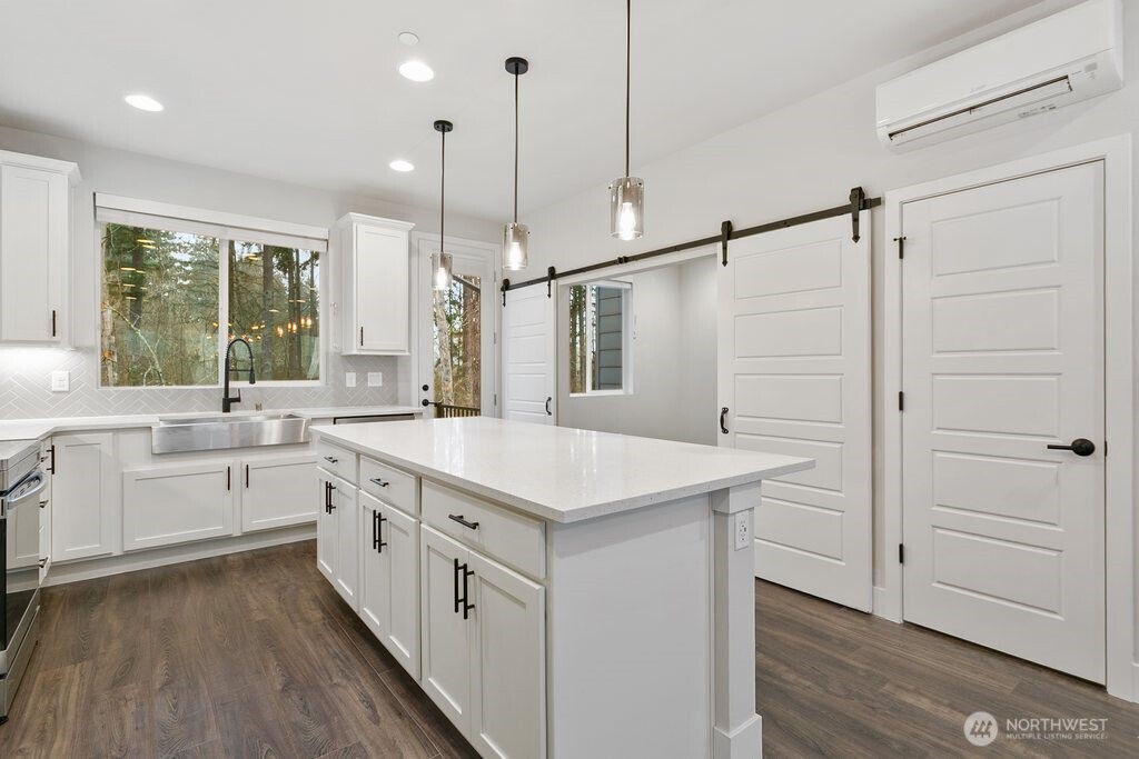 13421 Admiralty Way Unit: D3