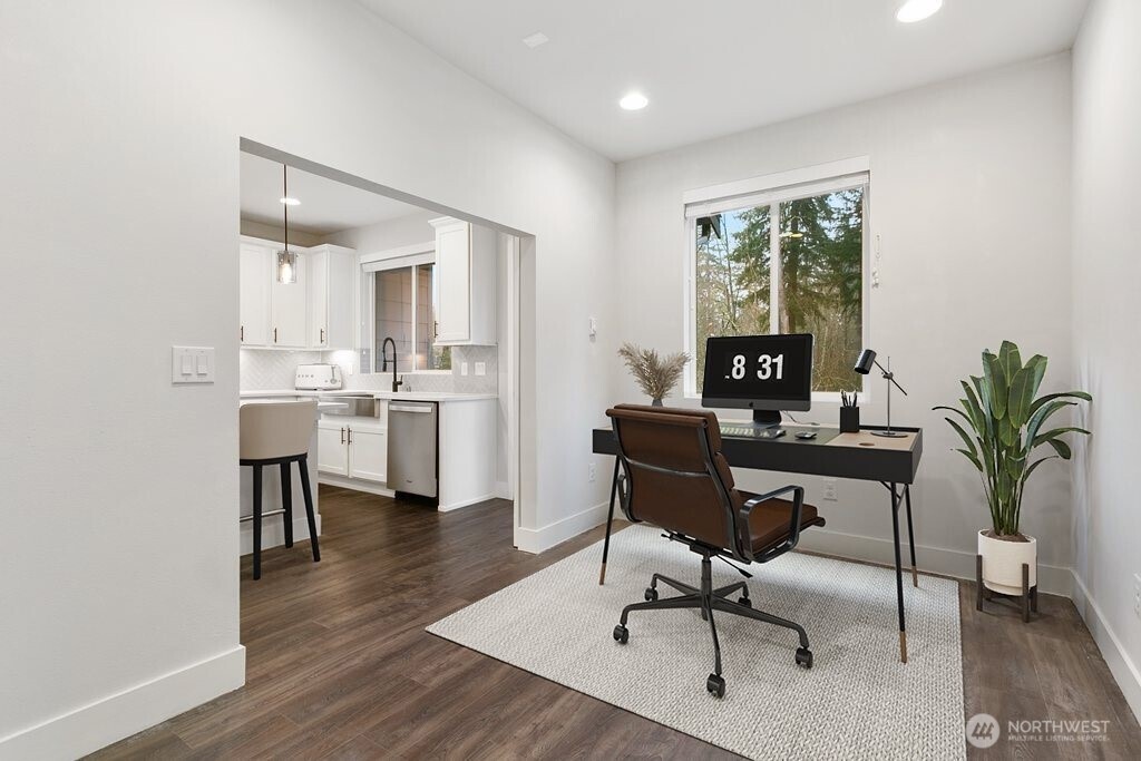 13421 Admiralty Way Unit: D3