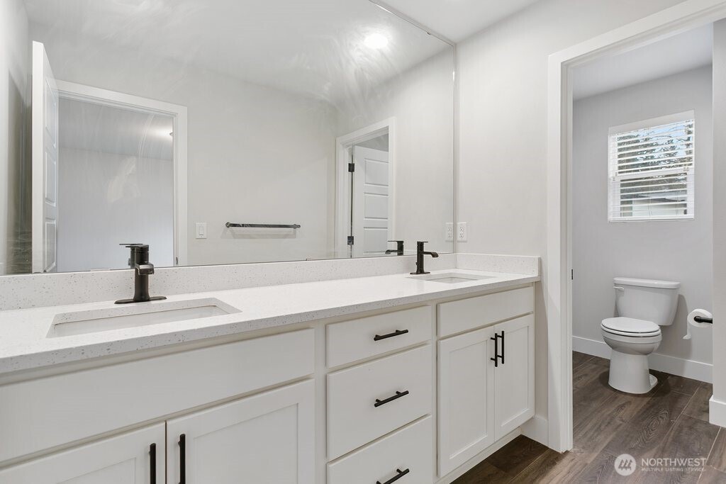 13421 Admiralty Way Unit: D3