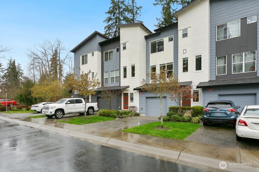 13421 Admiralty Way Unit: D3