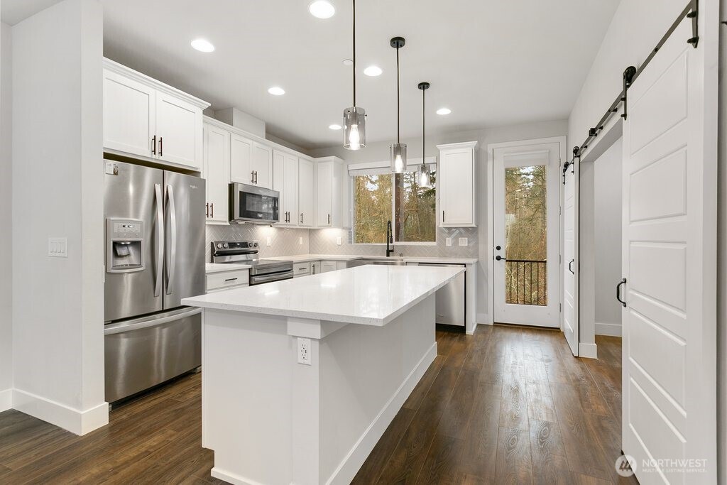 13421 Admiralty Way Unit: D3