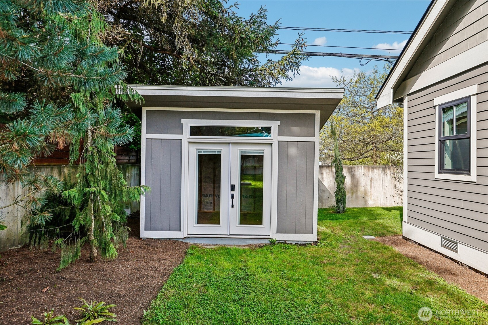 12405 NE 108th Place