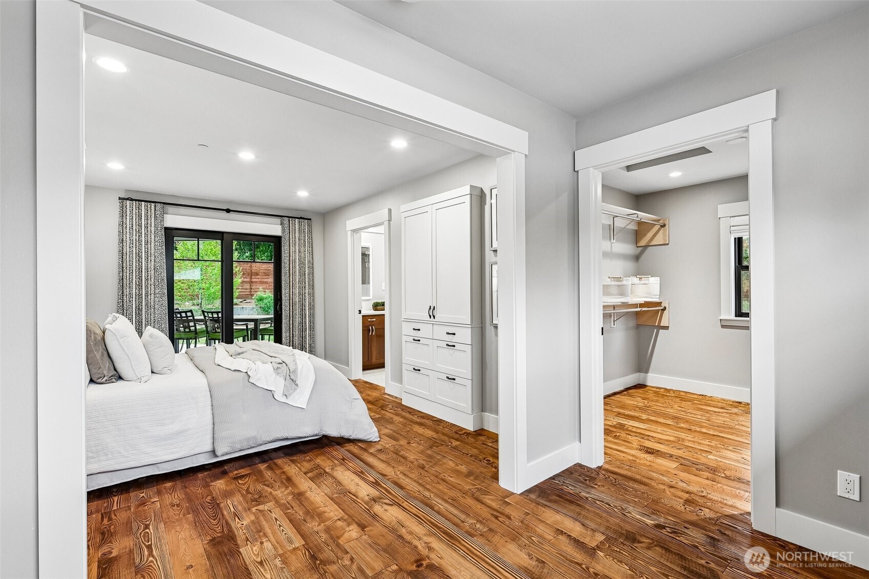 12405 NE 108th Place