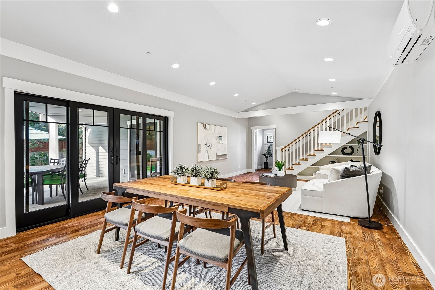 12405 NE 108th Place