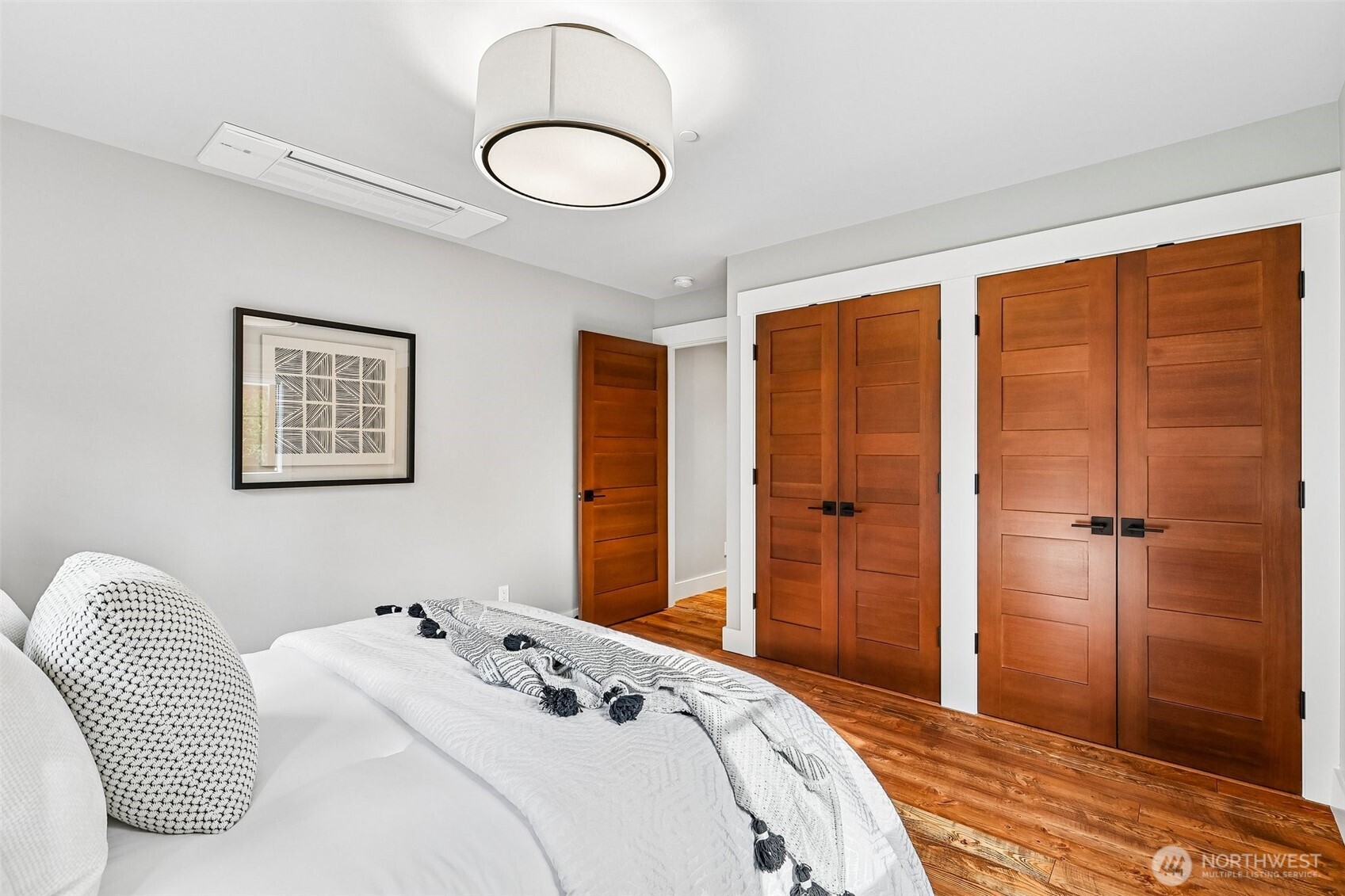 12405 NE 108th Place