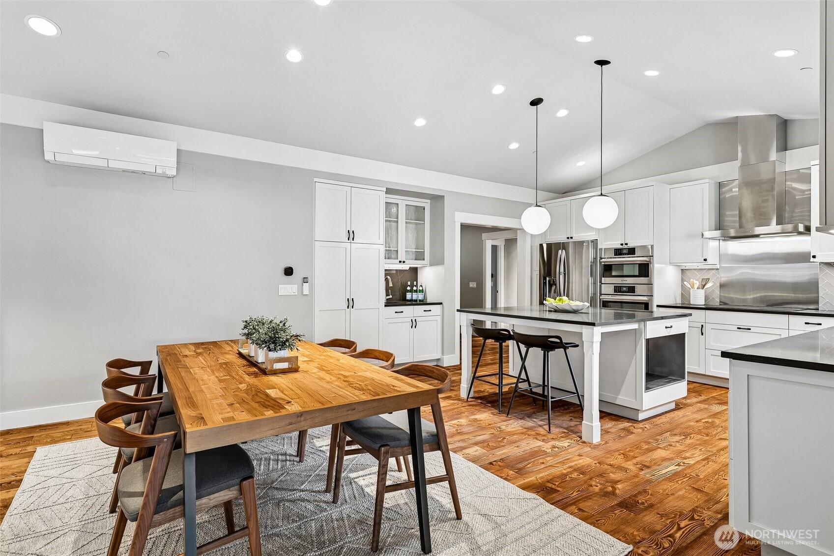 12405 NE 108th Place