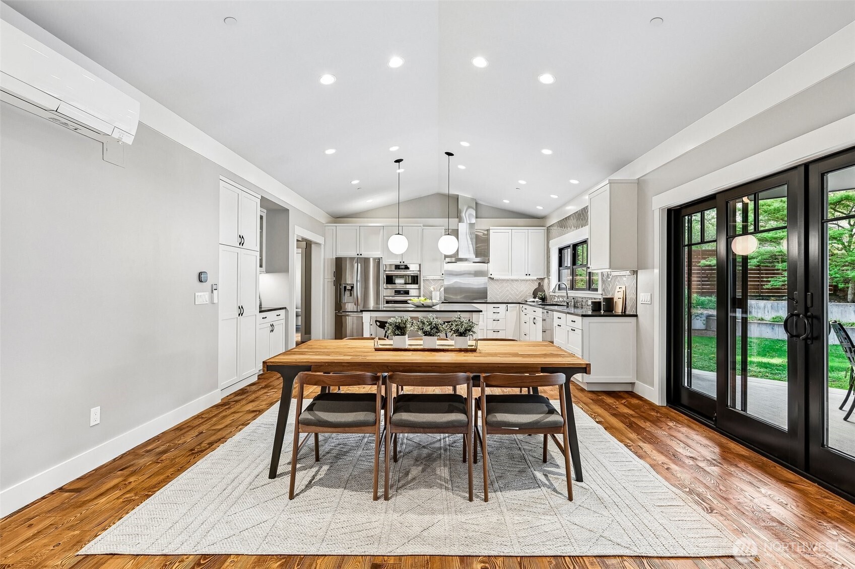 12405 NE 108th Place