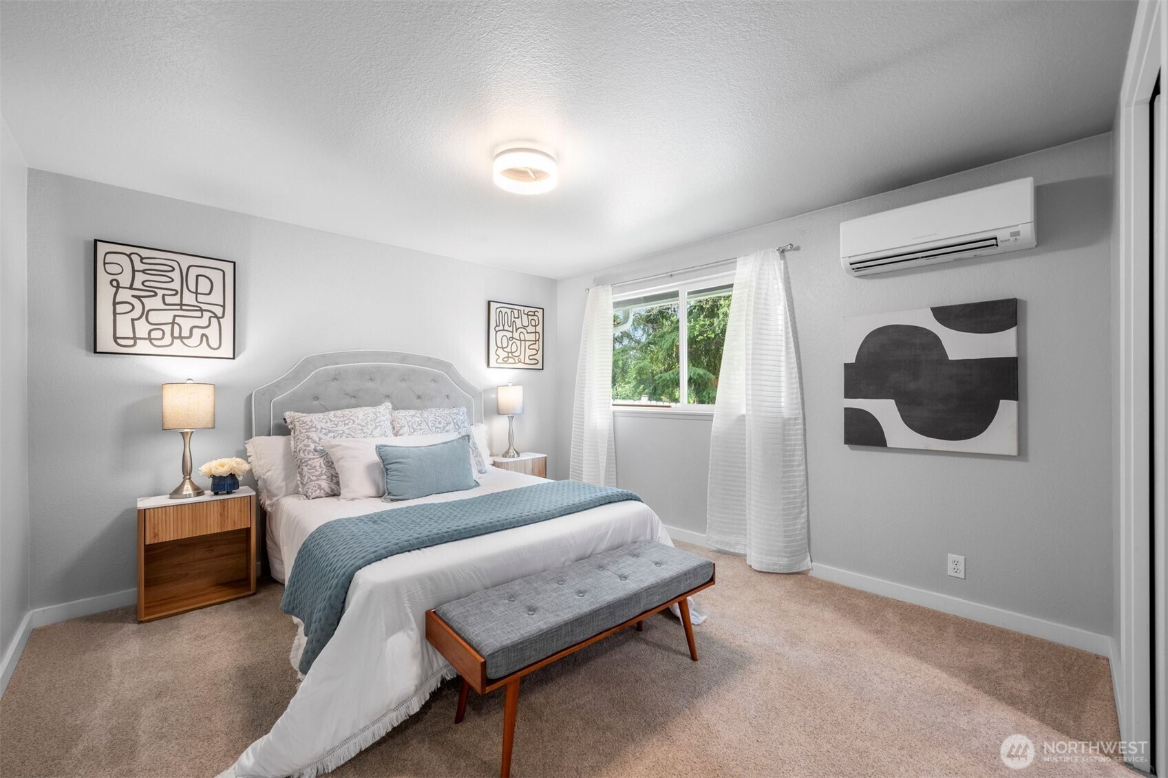 25 E Intercity Avenue