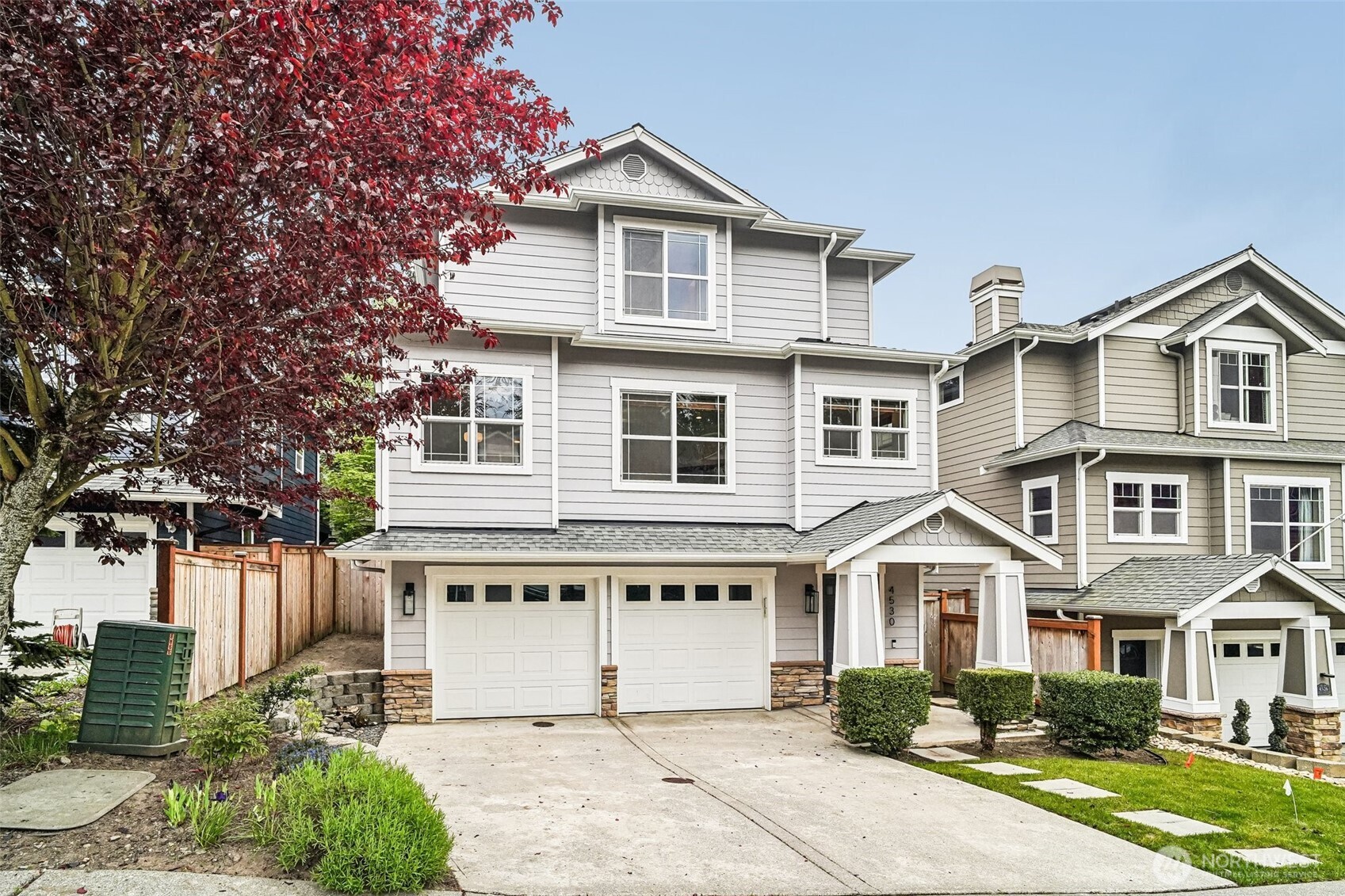 4530 5th Drive SE