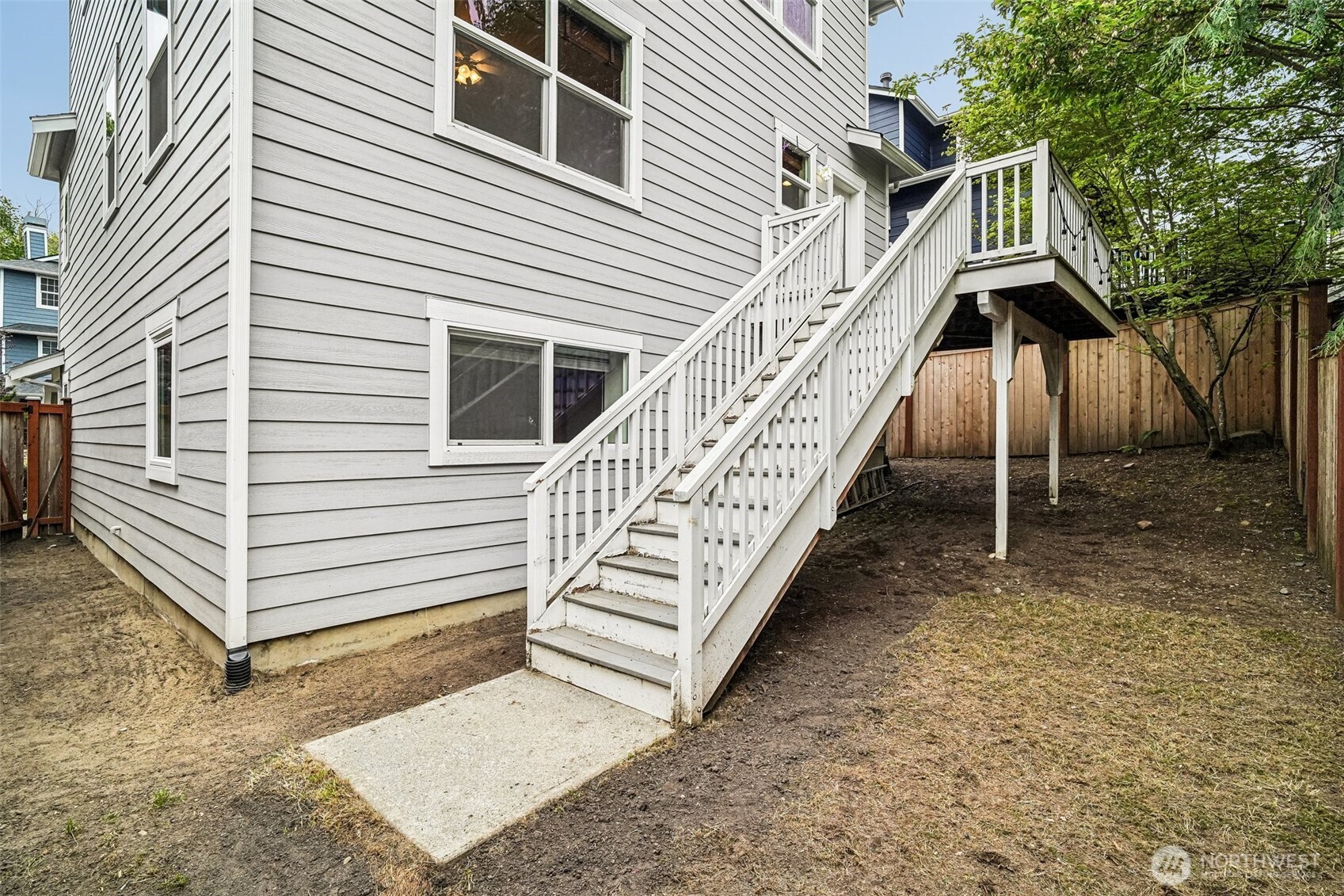 4530 5th Drive SE