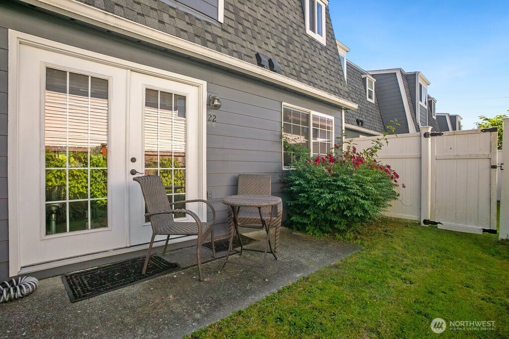 1421 W Casino Road Unit: A-22