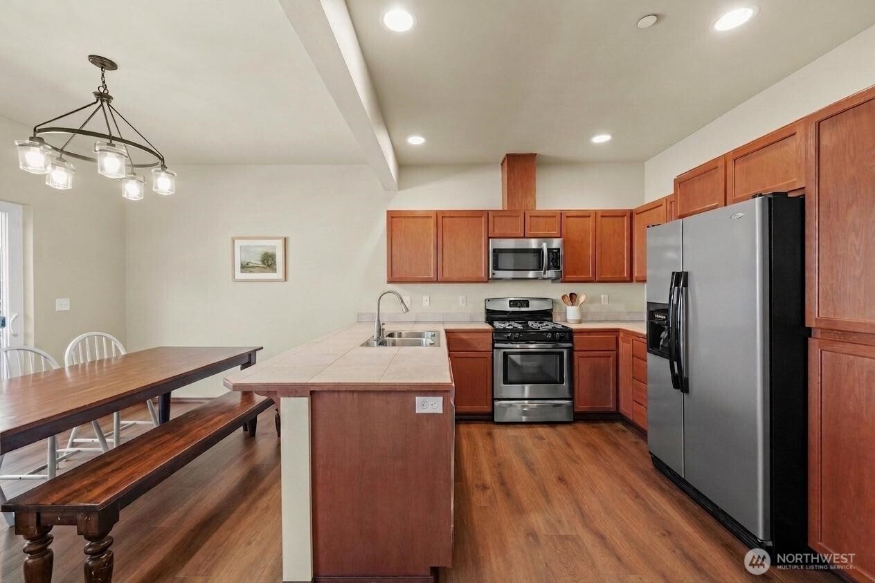 9237 11th Place NE Unit: A