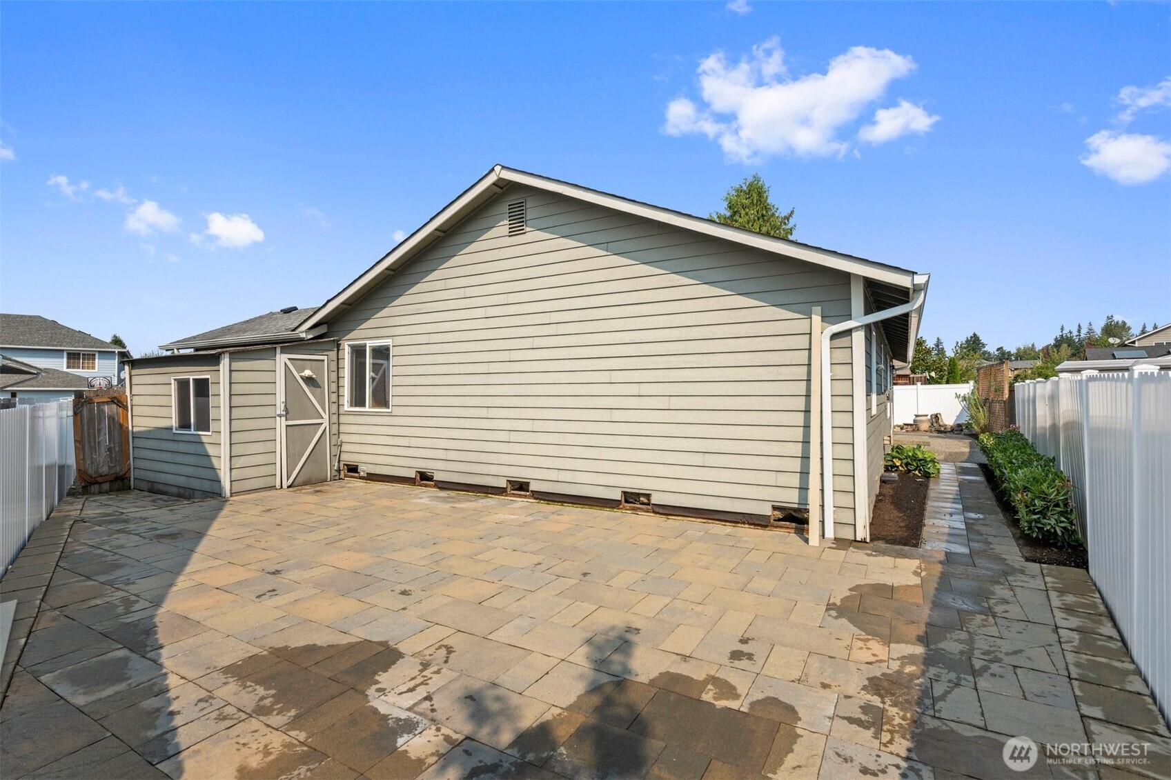 3331 65th Drive NE