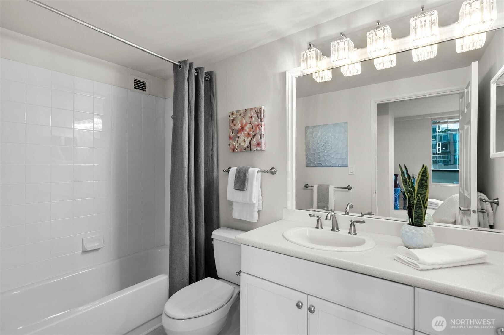 177 107th Avenue NE Unit: 718