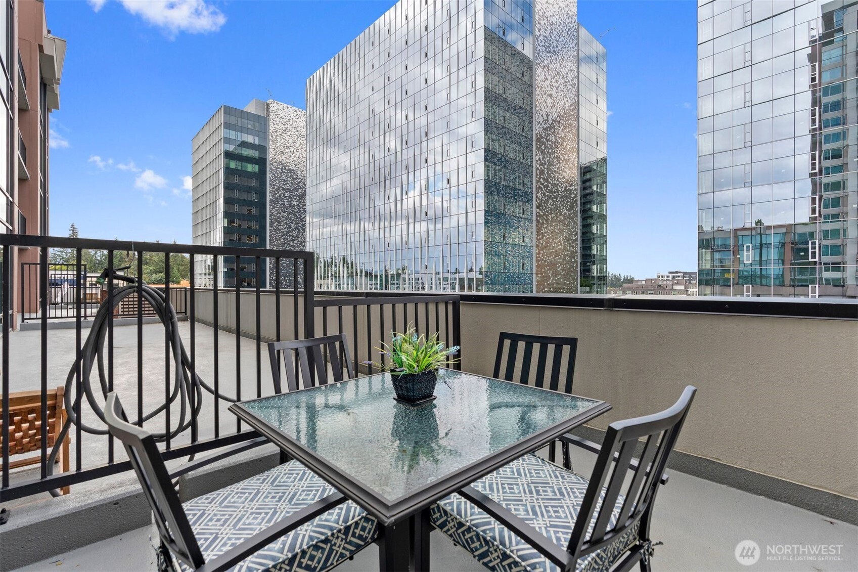 177 107th Avenue NE Unit: 718