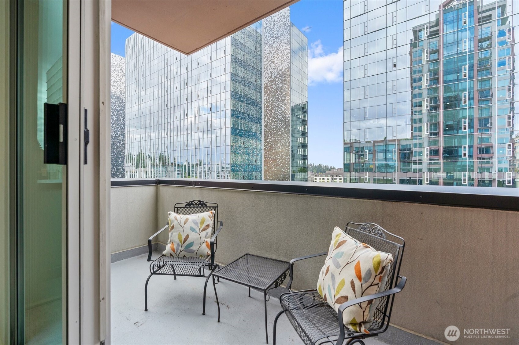 177 107th Avenue NE Unit: 718