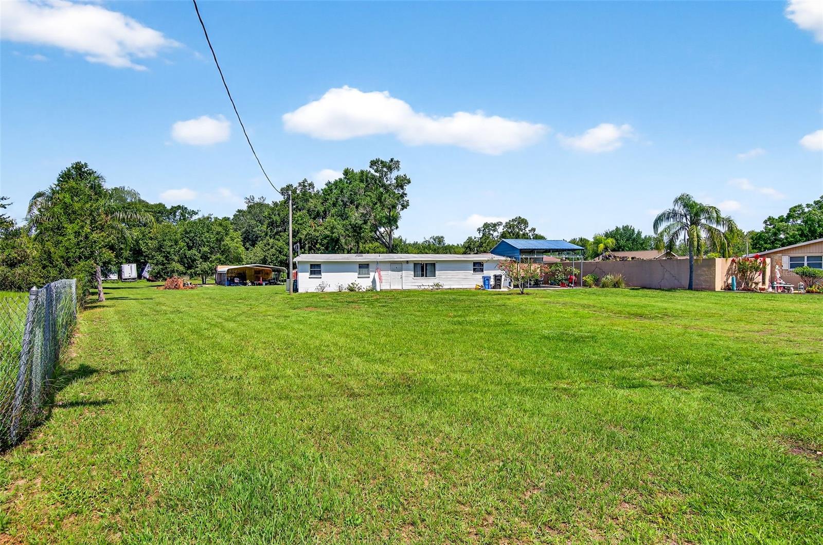 1105 BRANCH ACRES DR