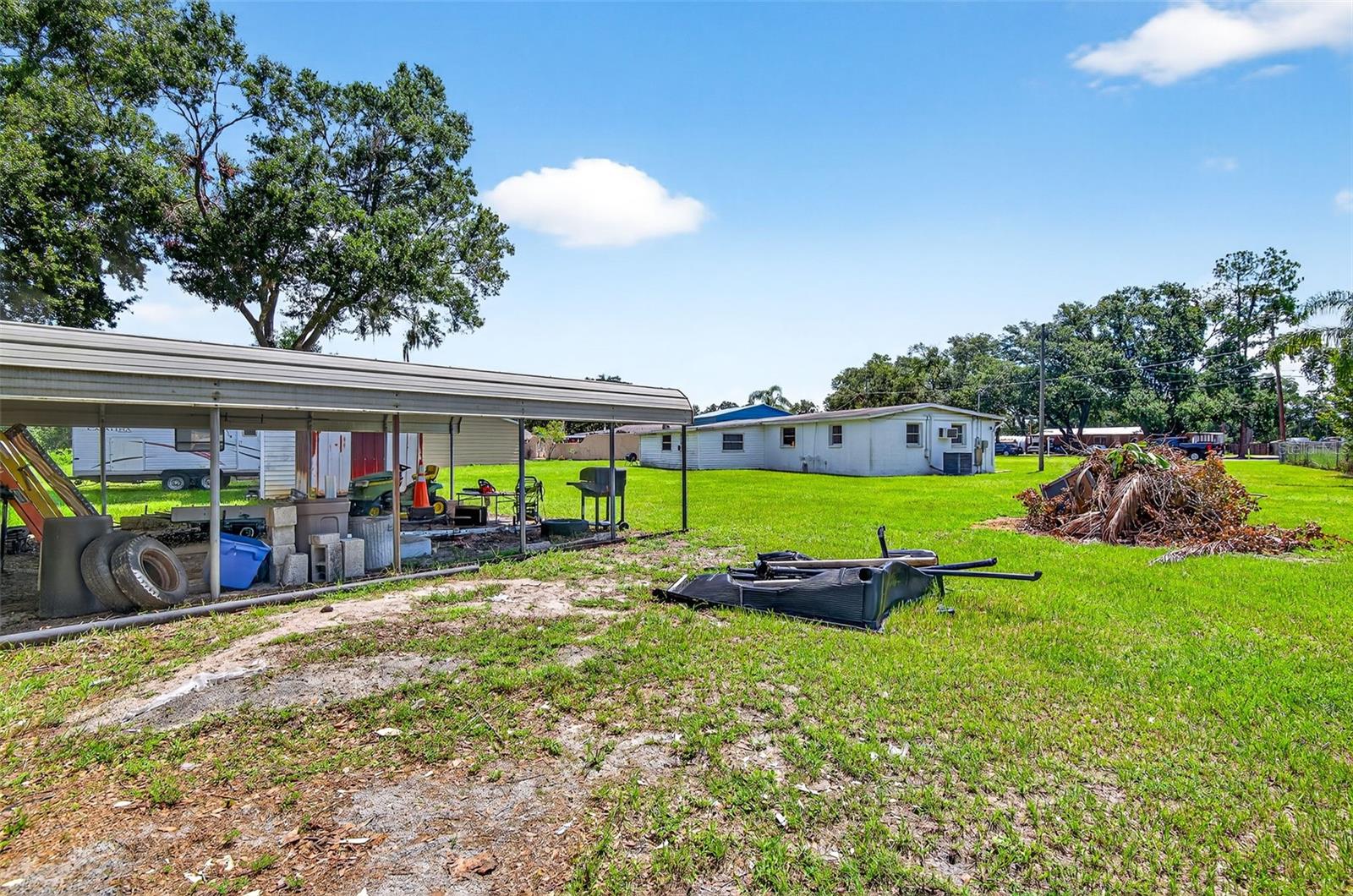 1105 BRANCH ACRES DR