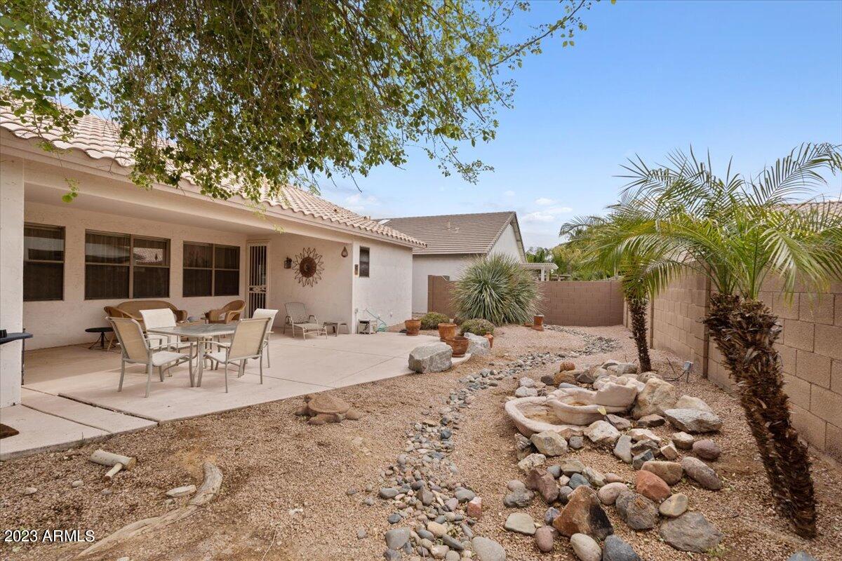 17645 W BROWNING Drive