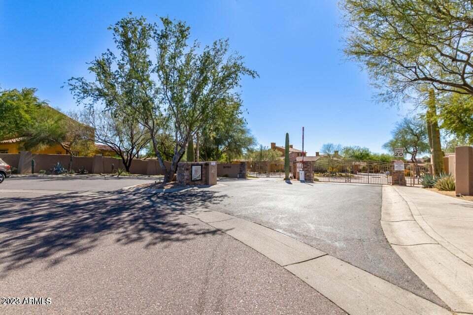 20750 N 87th Street # 1094