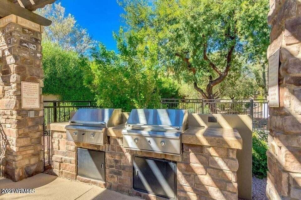20750 N 87th Street # 1094