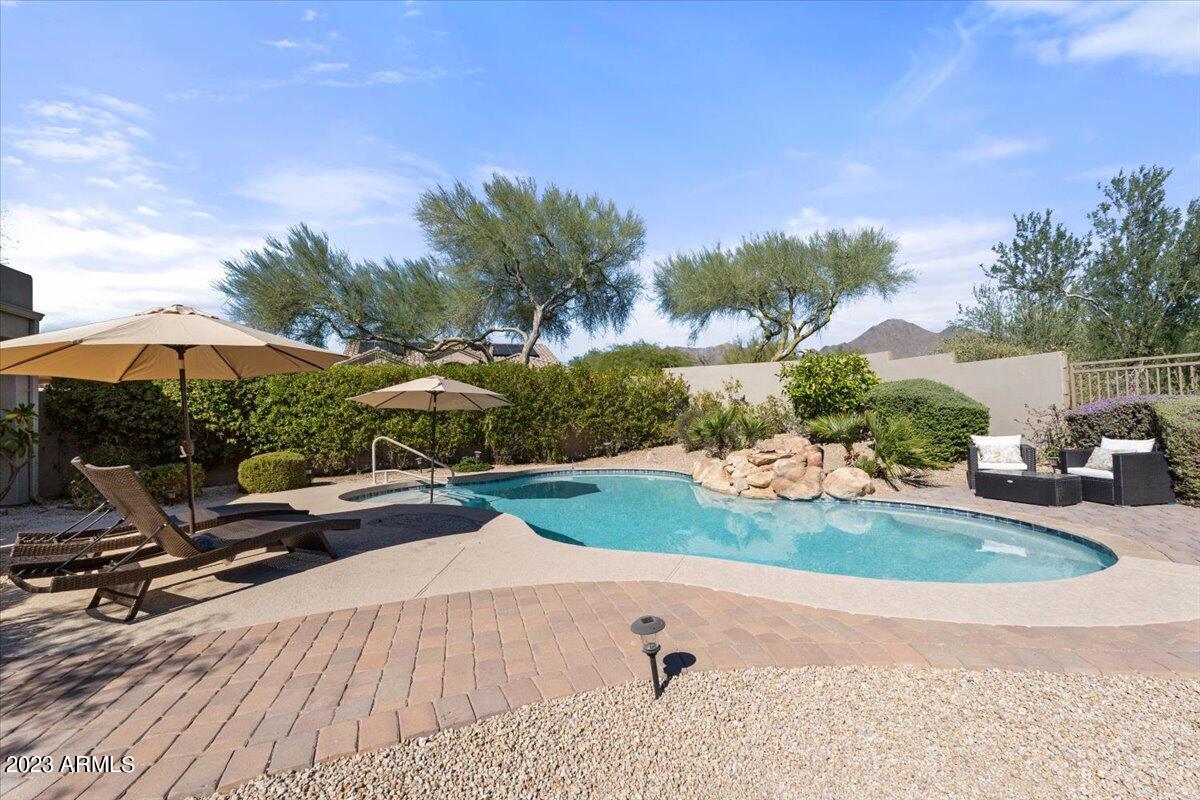 14257 N 106th Place