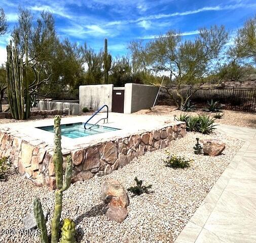 10796 E BETONY Drive