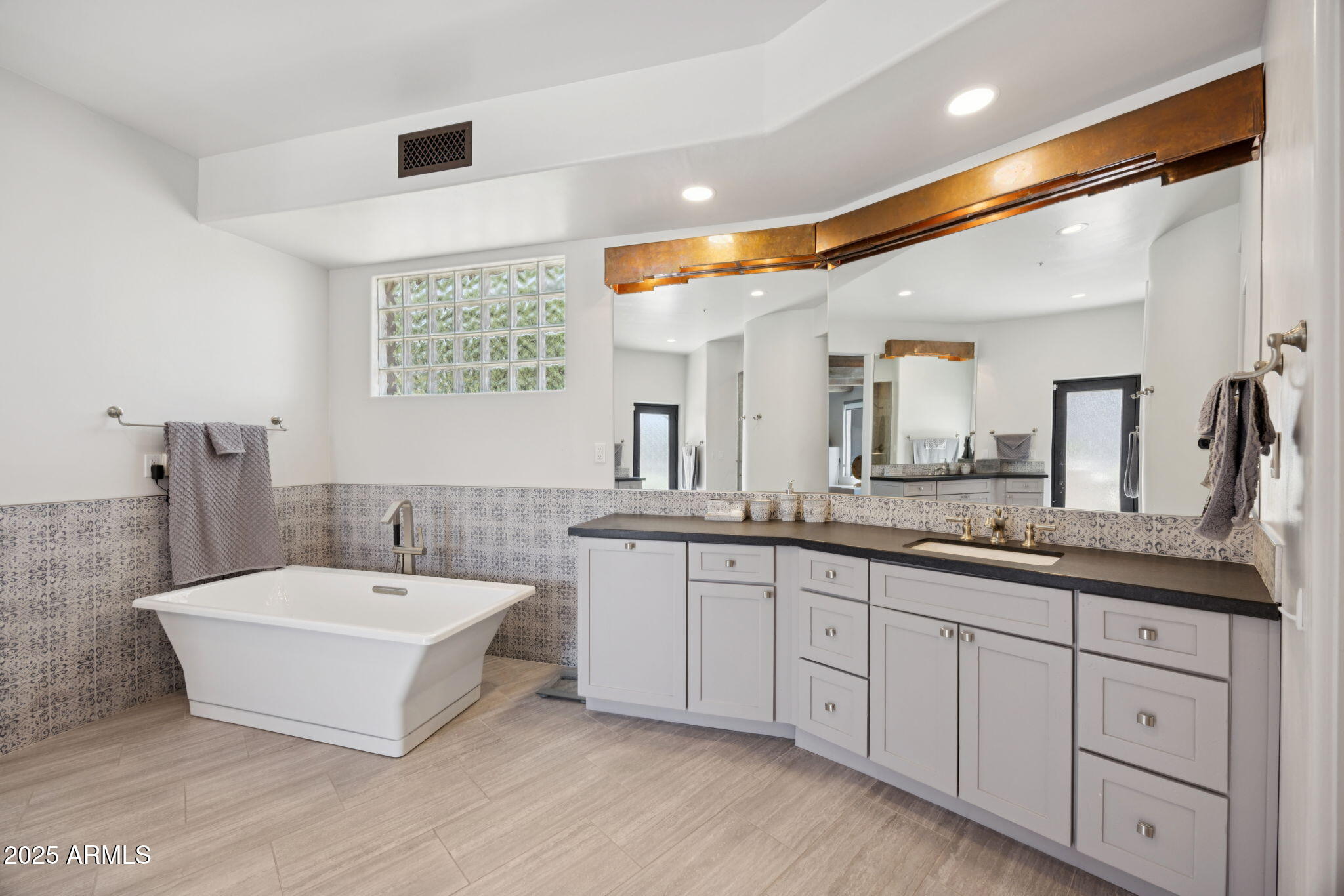 40057 N 107TH Street