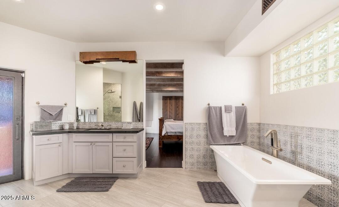 40057 N 107TH Street