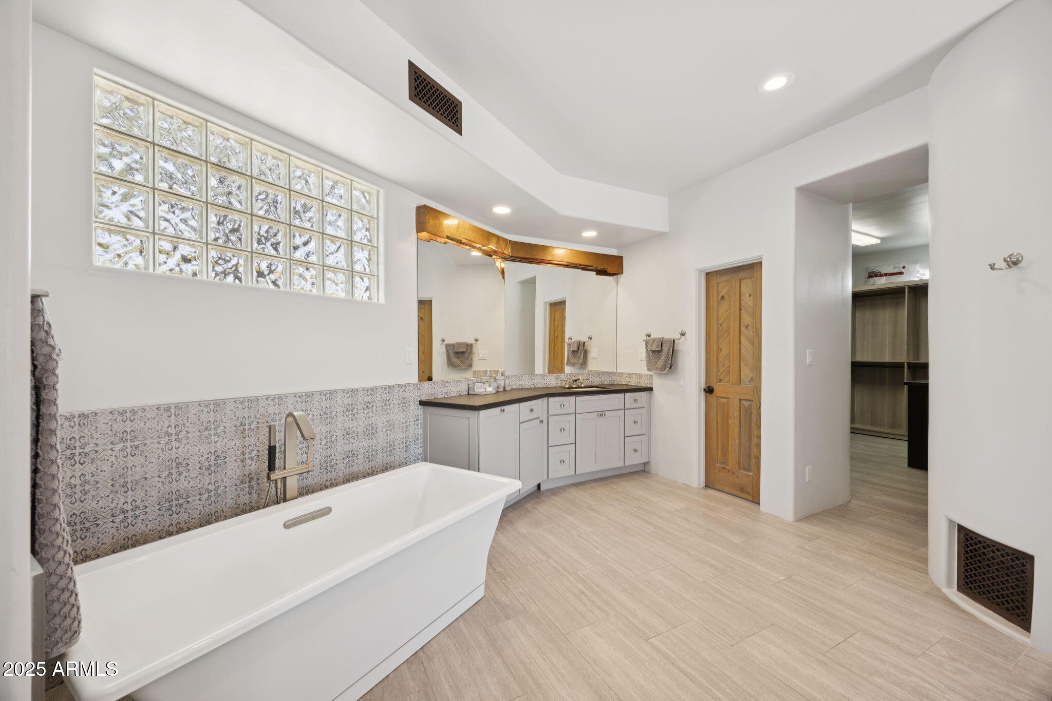 40057 N 107TH Street