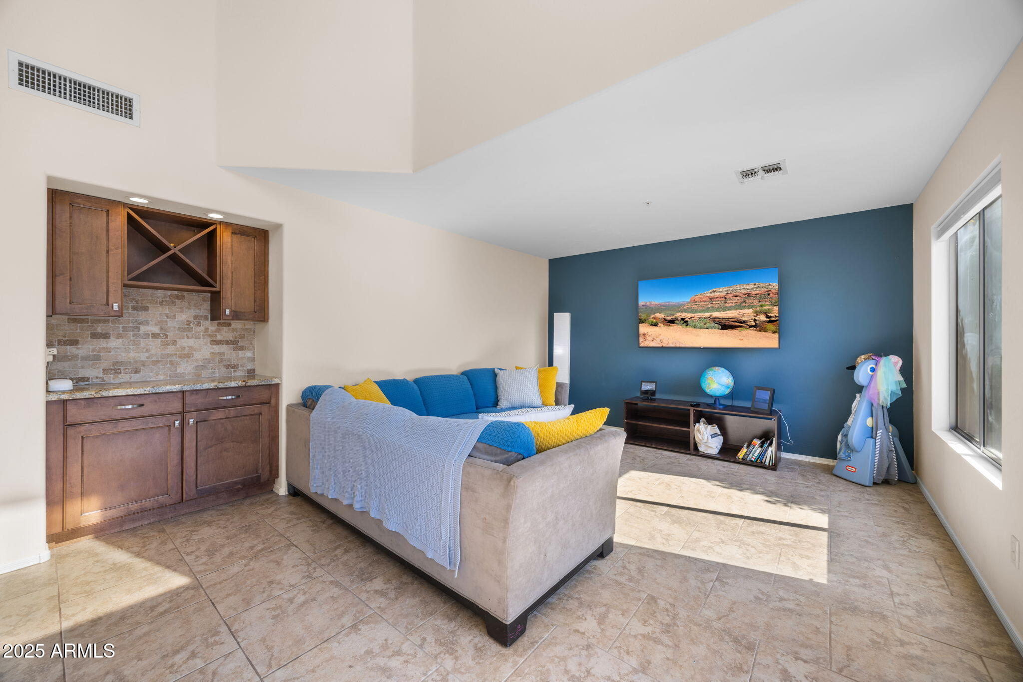 10313 E STAR OF THE DESERT Drive