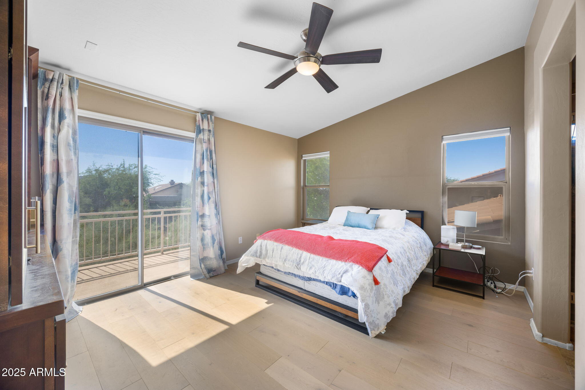 10313 E STAR OF THE DESERT Drive