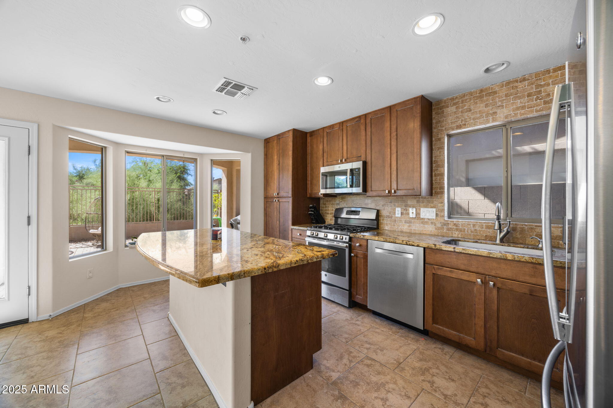 10313 E STAR OF THE DESERT Drive