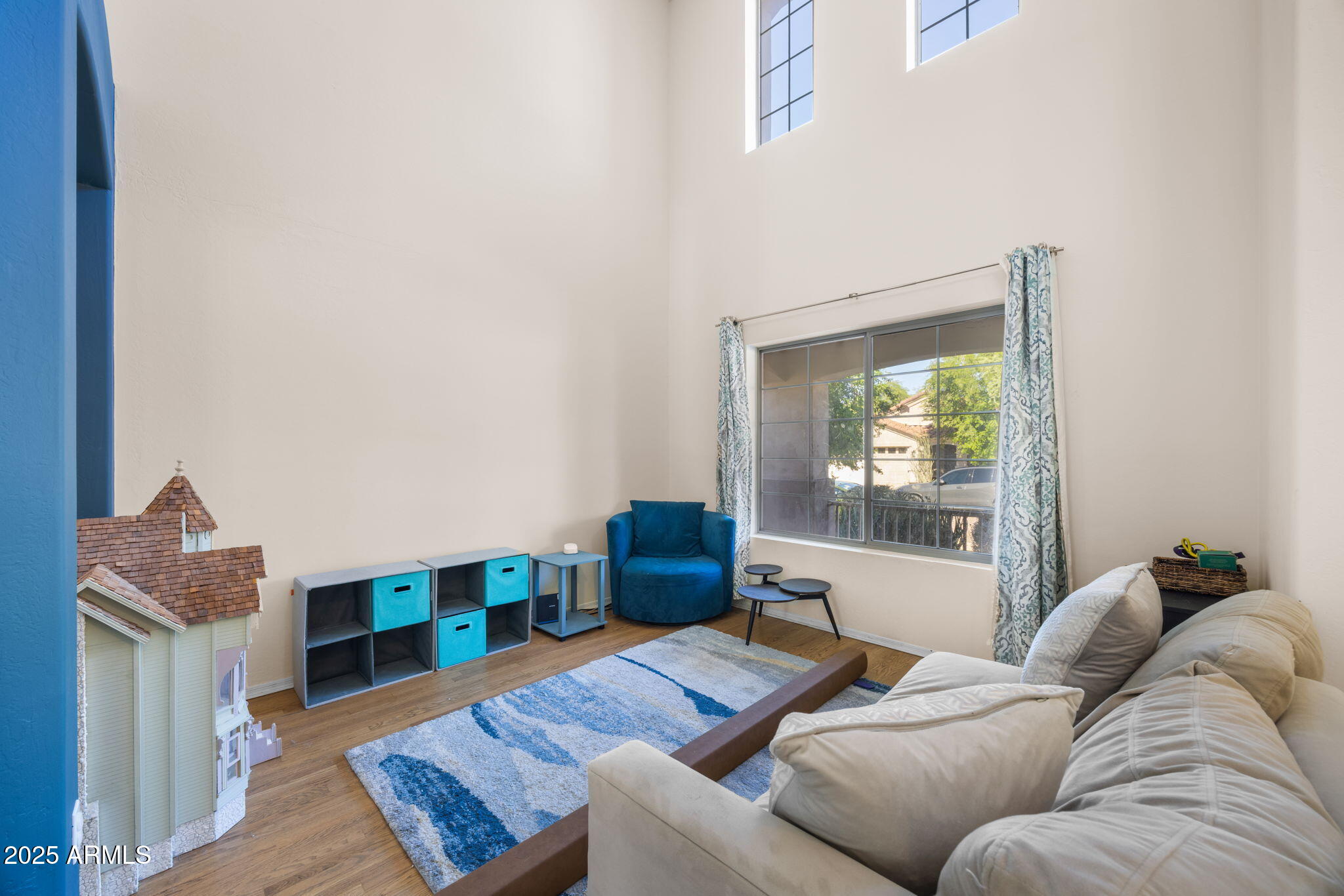 10313 E STAR OF THE DESERT Drive