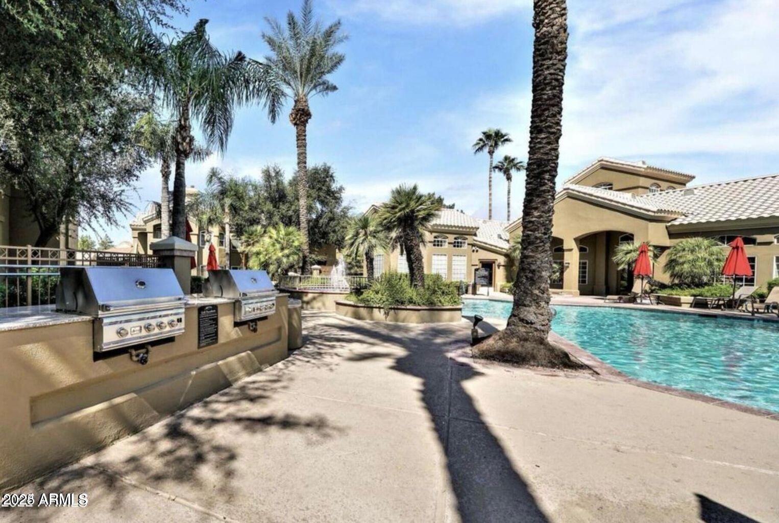 5335 E SHEA Boulevard 1111