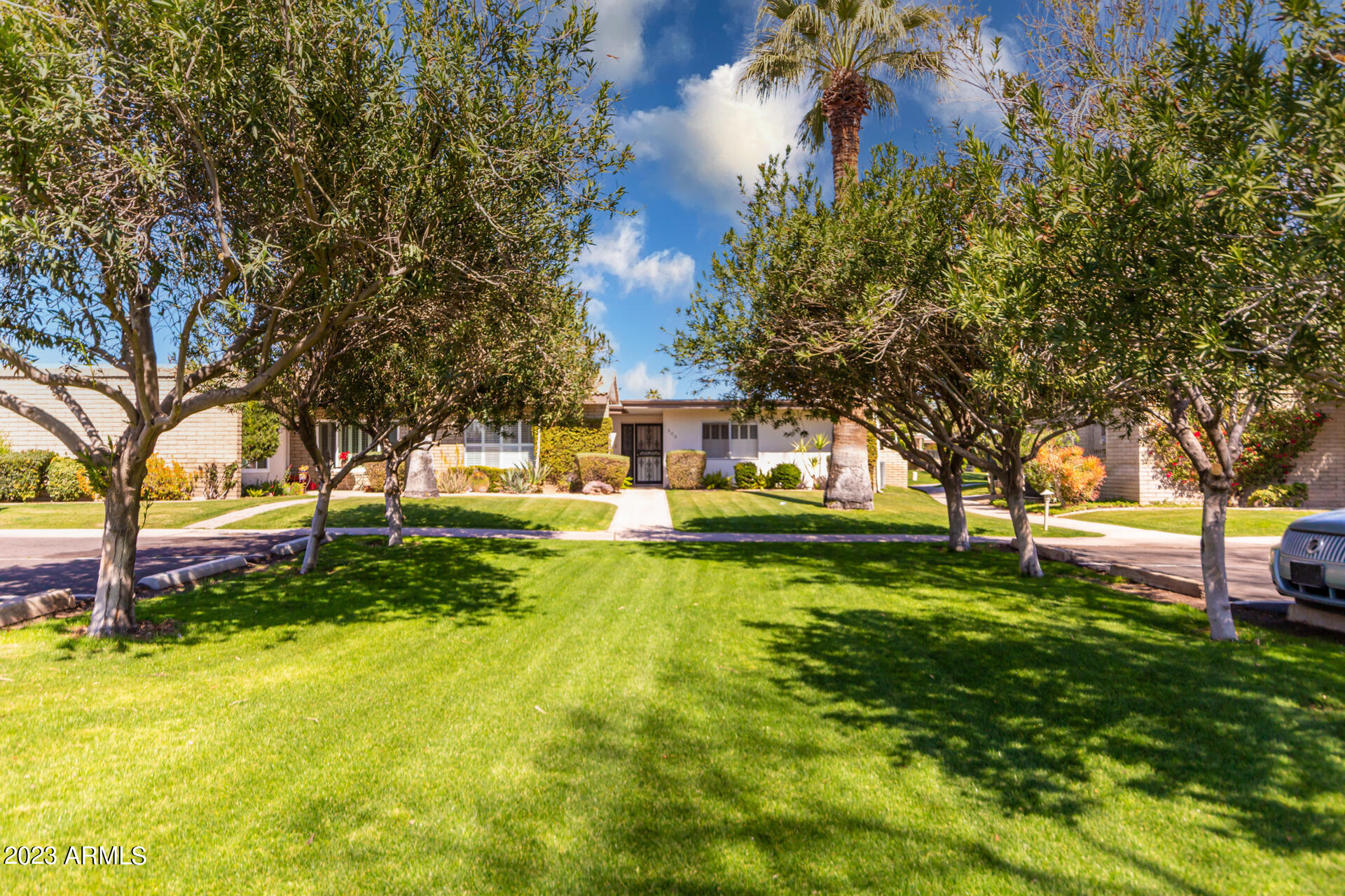 4800 N 68TH Street, 320