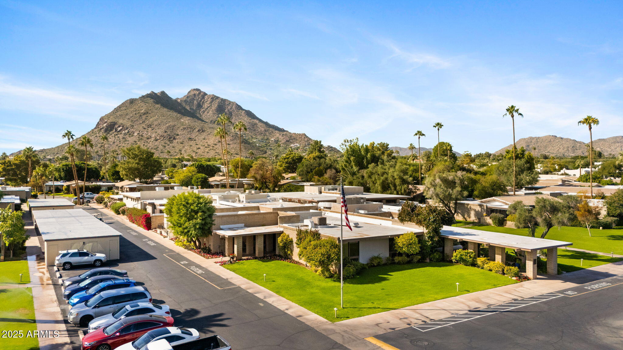 4800 N 68TH Street, 320