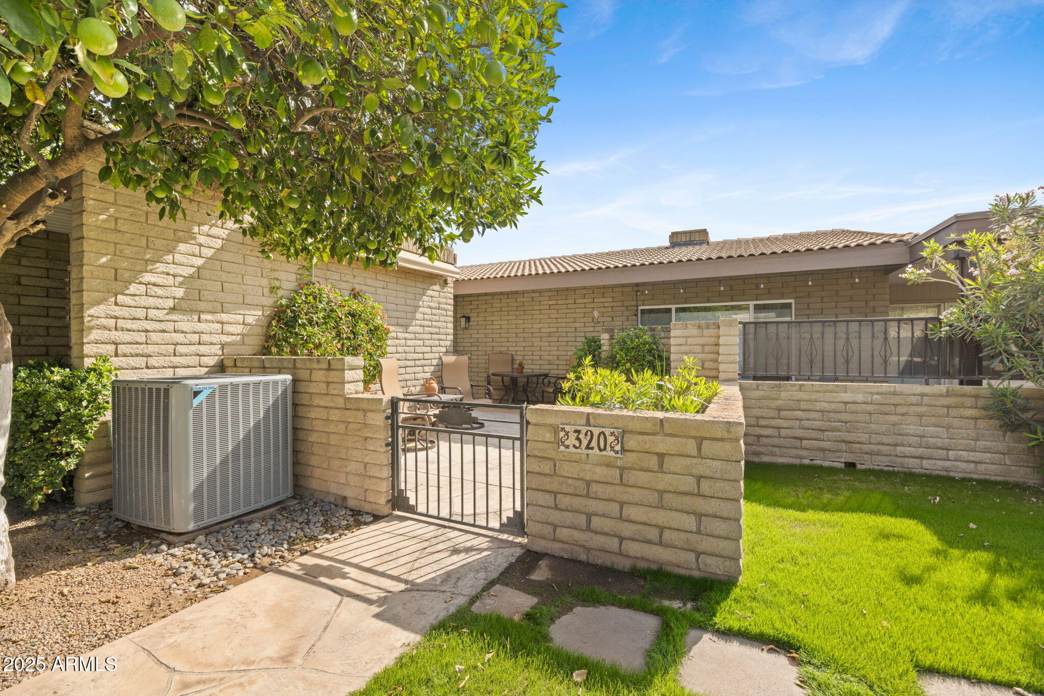 4800 N 68TH Street, 320