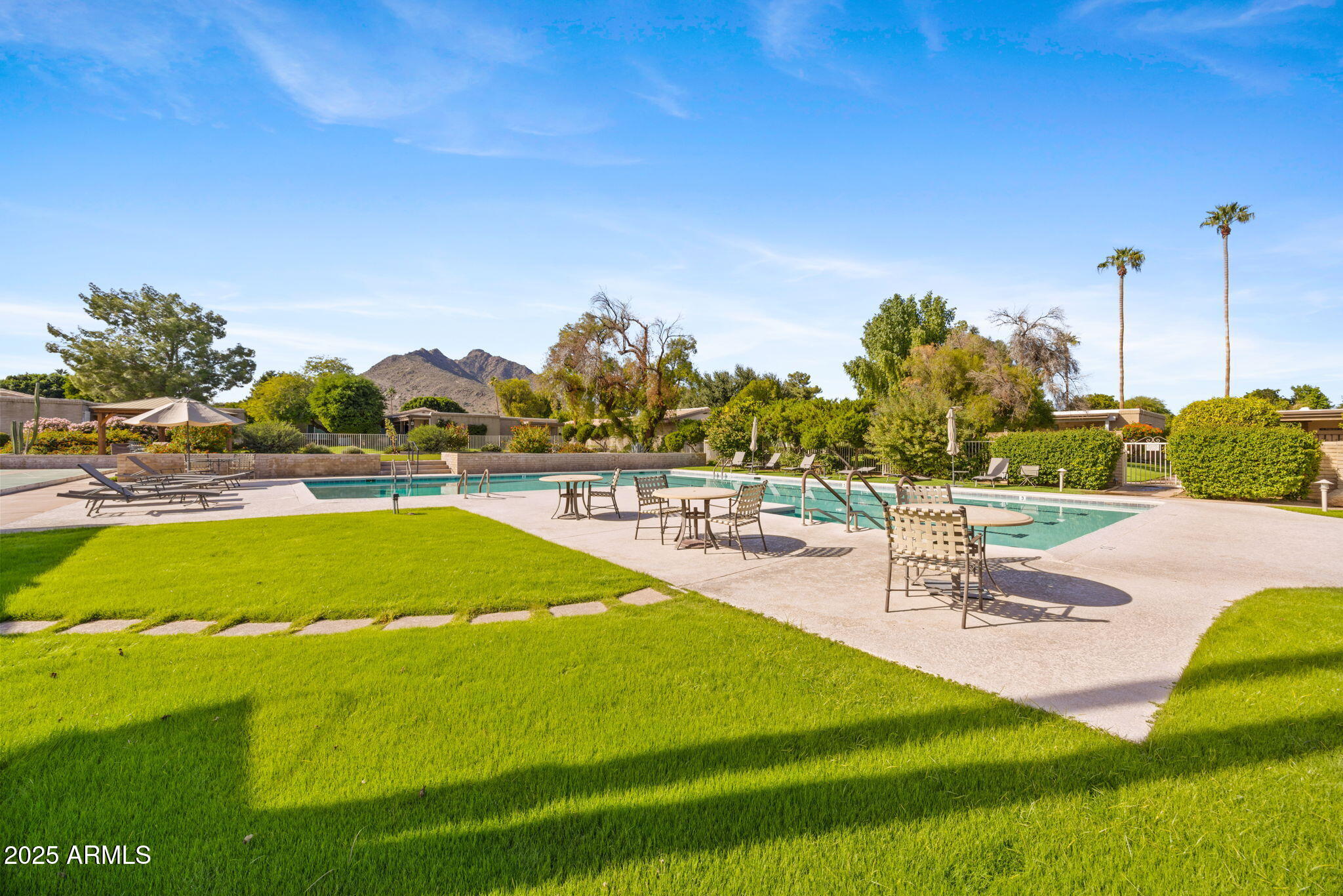 4800 N 68TH Street, 320