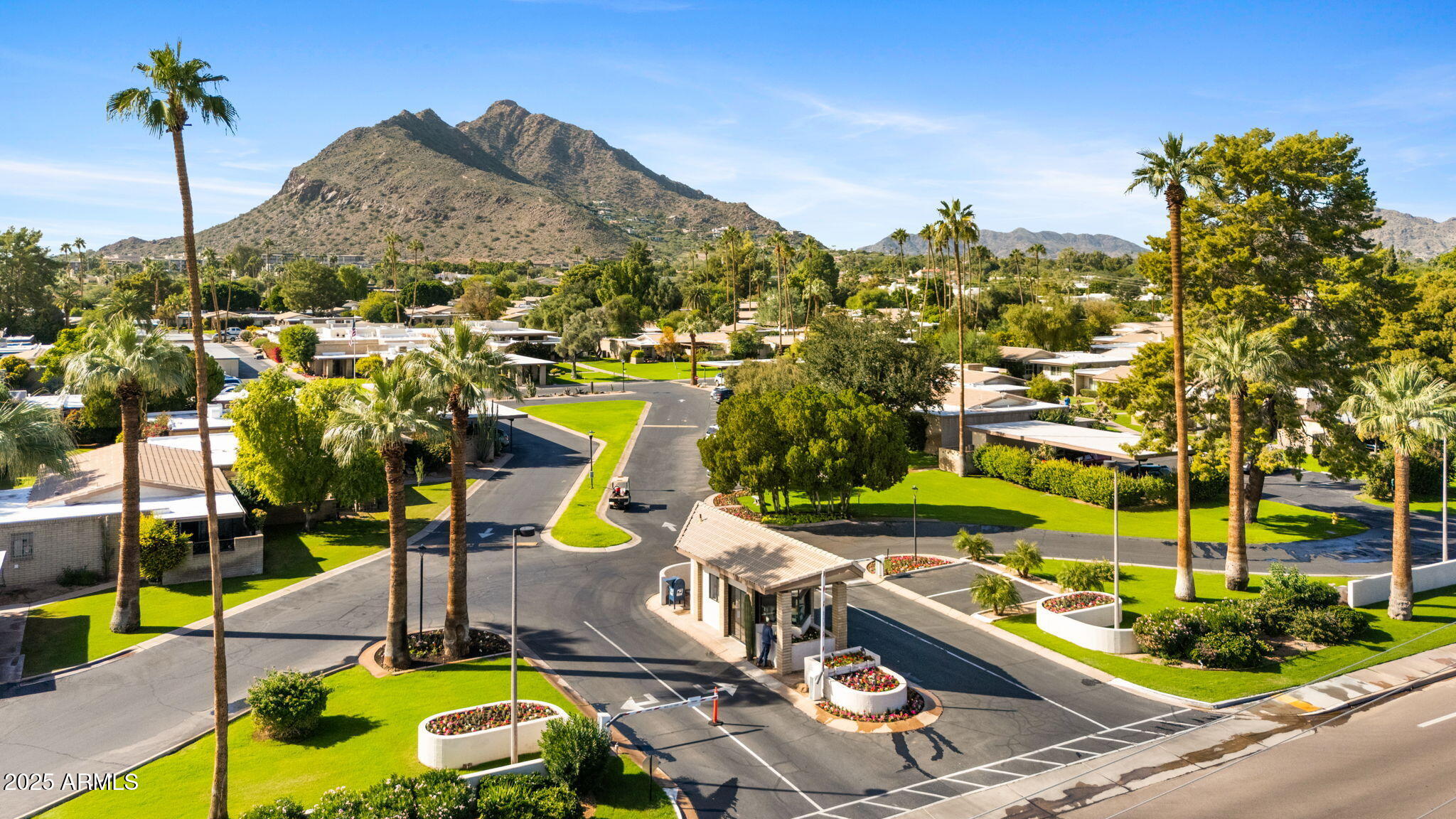 4800 N 68TH Street, 320