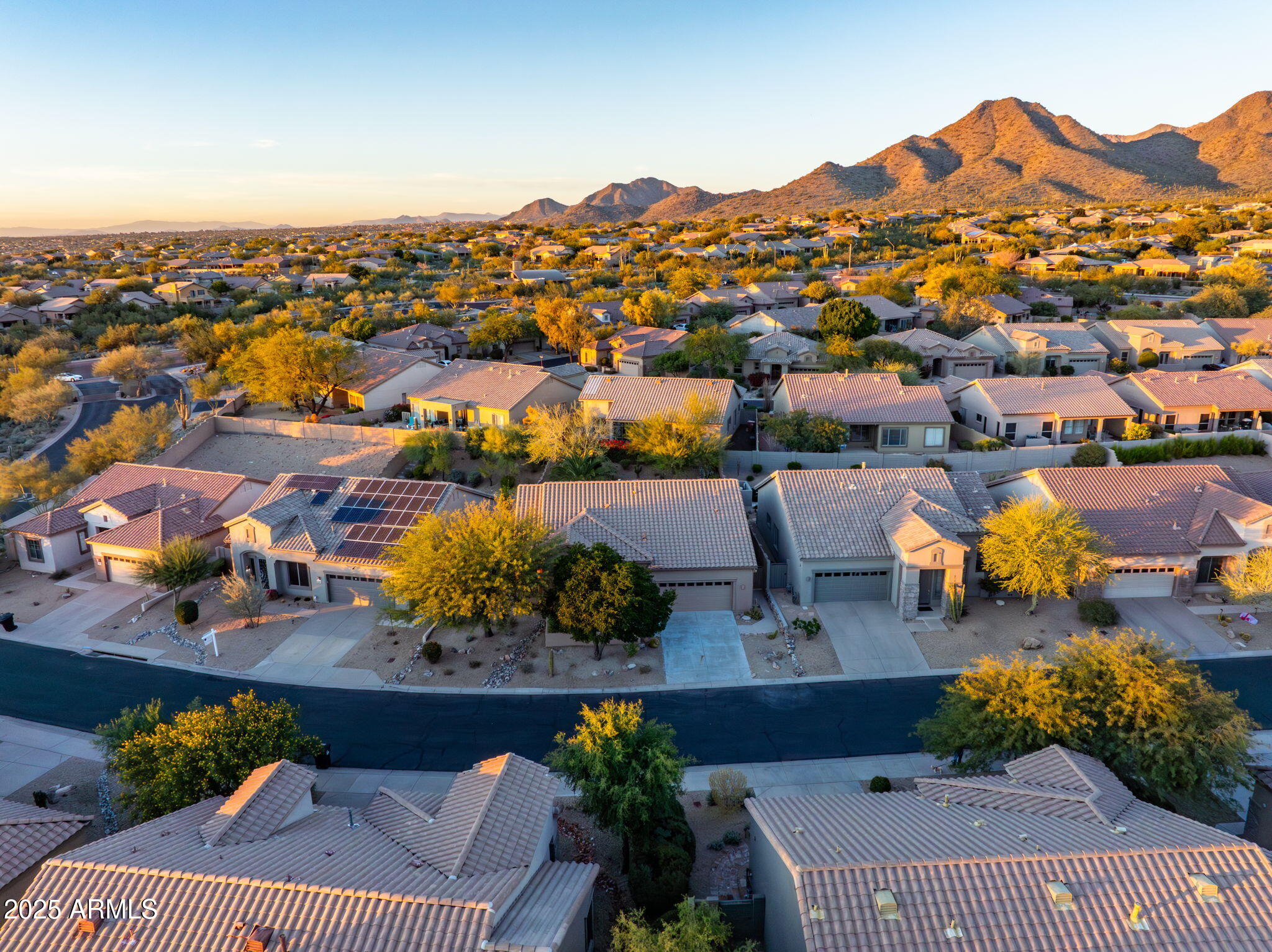 10796 E BETONY Drive