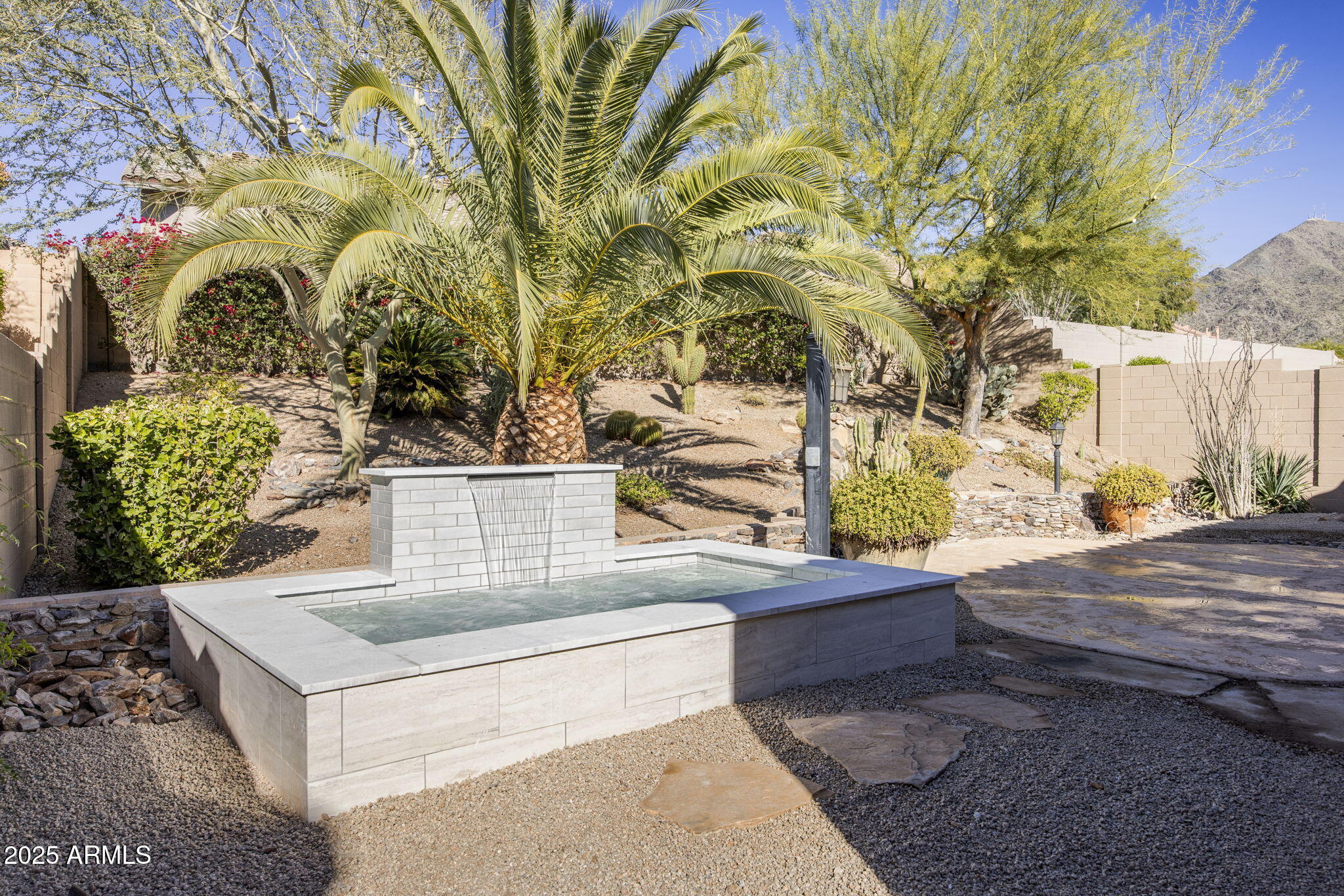 10796 E BETONY Drive