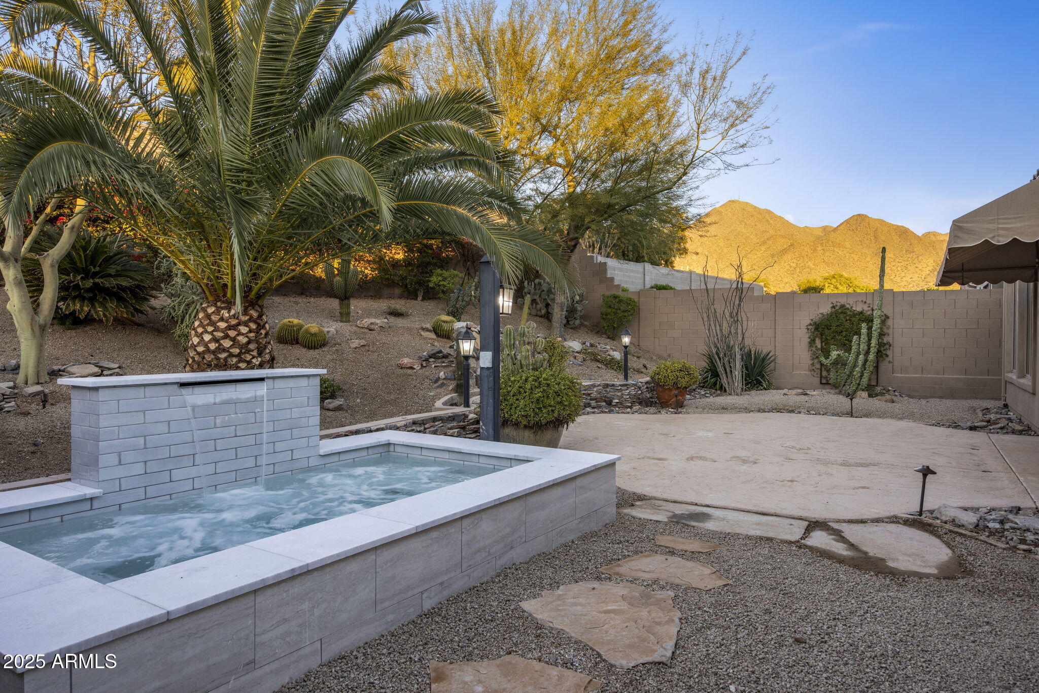 10796 E BETONY Drive