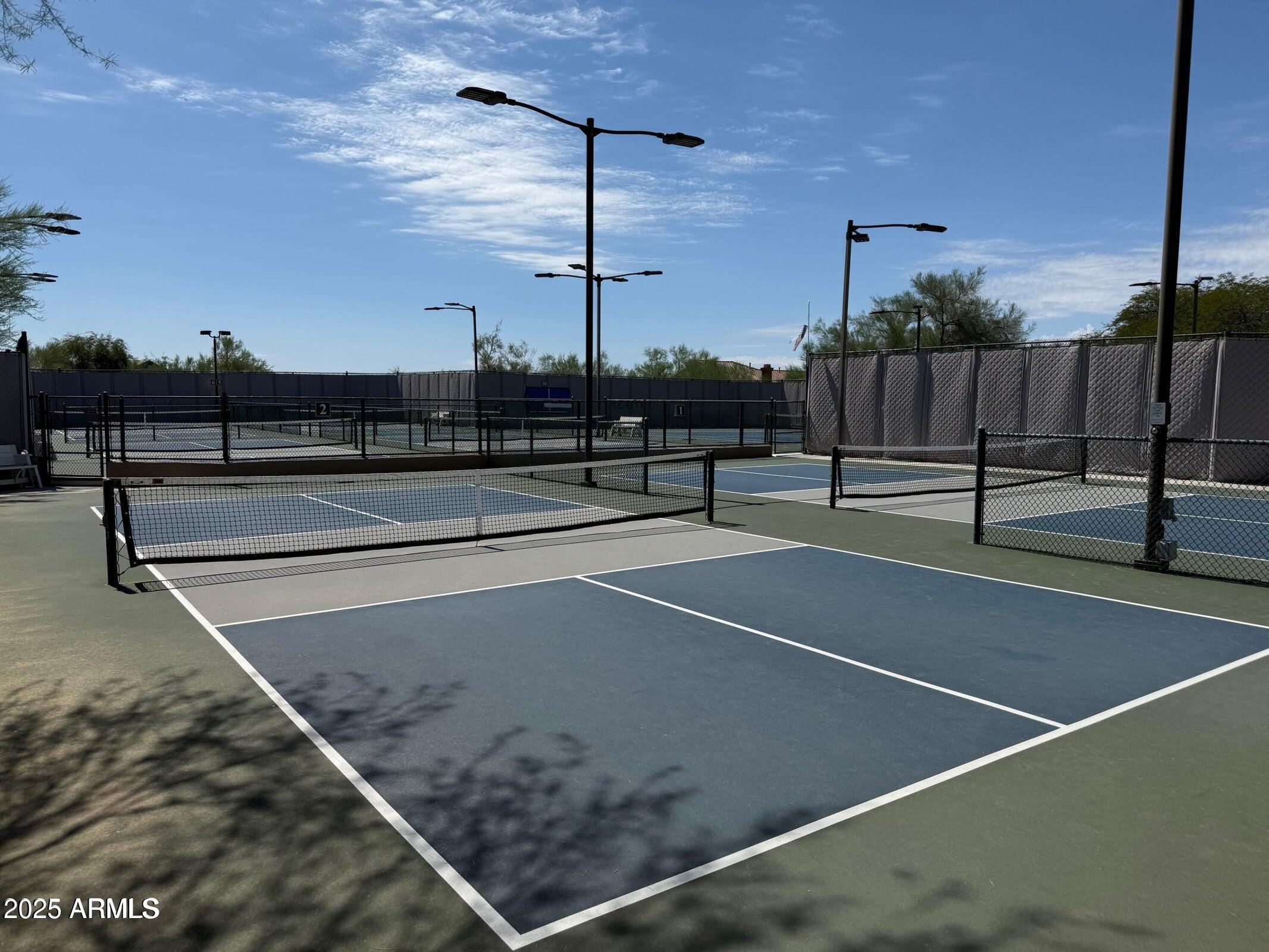 10796 E BETONY Drive