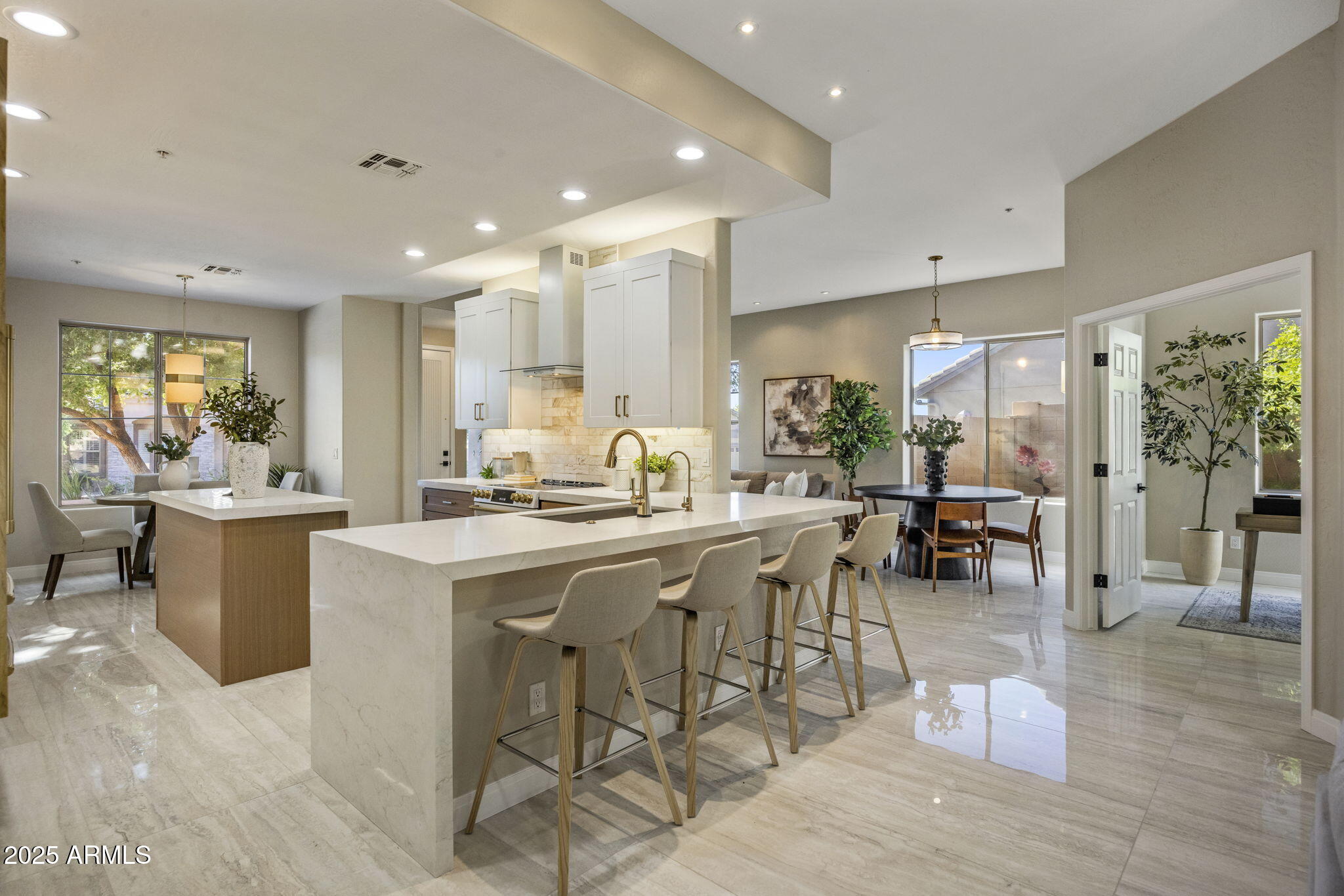 10796 E BETONY Drive