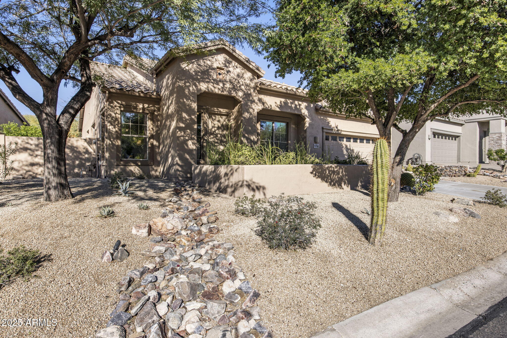 10796 E BETONY Drive